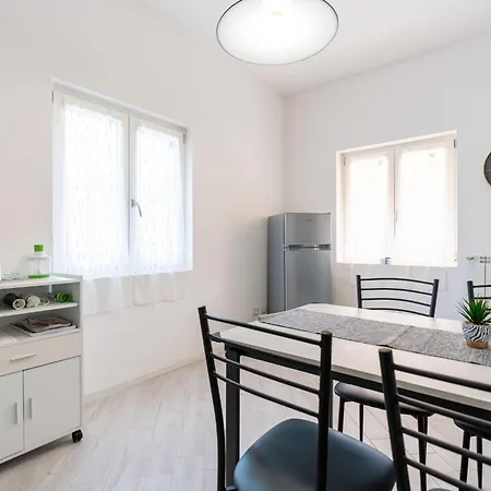 Casa Doni By Interhome Villanova d'Albenga