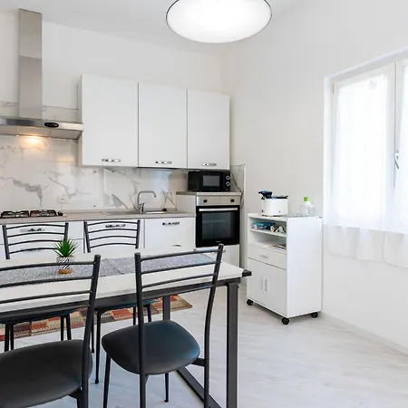 Apartment Casa Doni By Interhome *